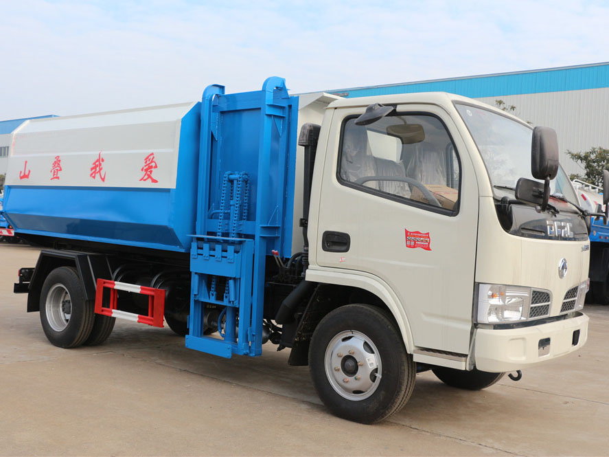 東風(fēng)多利卡(5方)掛桶垃圾車(chē)