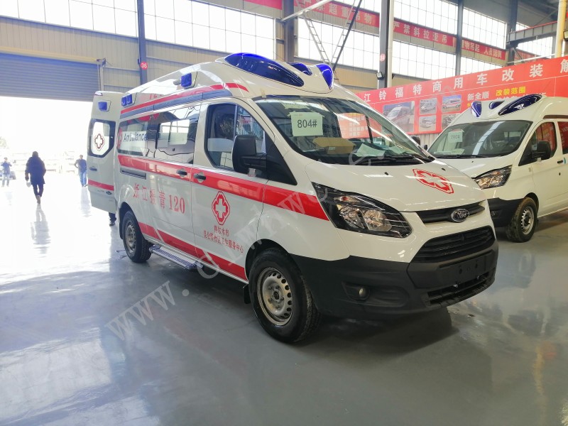 福特V362泰格頂監(jiān)護(hù)型救護(hù)車(chē)