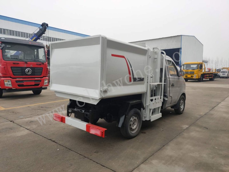 3方掛桶垃圾車價(jià)格 長安3-4方掛桶垃圾車報(bào)價(jià) 長安掛桶垃圾車廠家