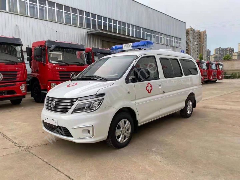東風(fēng)風(fēng)行轉(zhuǎn)運(yùn)型救護(hù)車(chē)