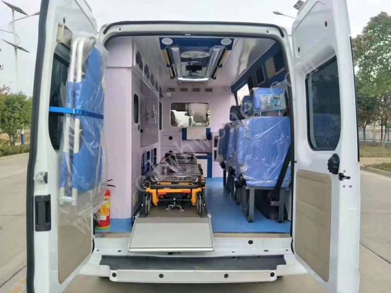 福特V348長軸中頂監(jiān)護型救護車（客運版）