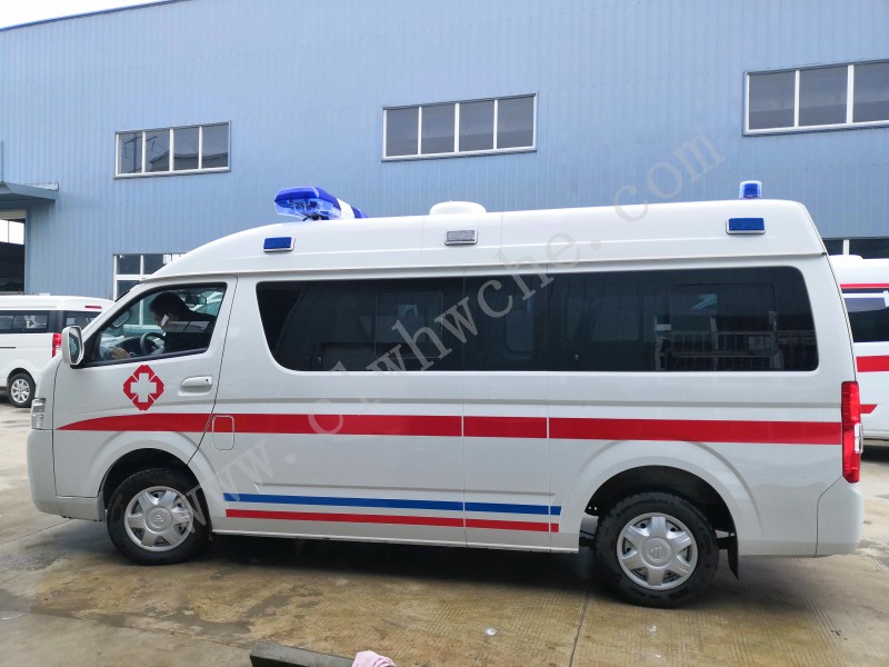 福田G7長軸轉運型救護車