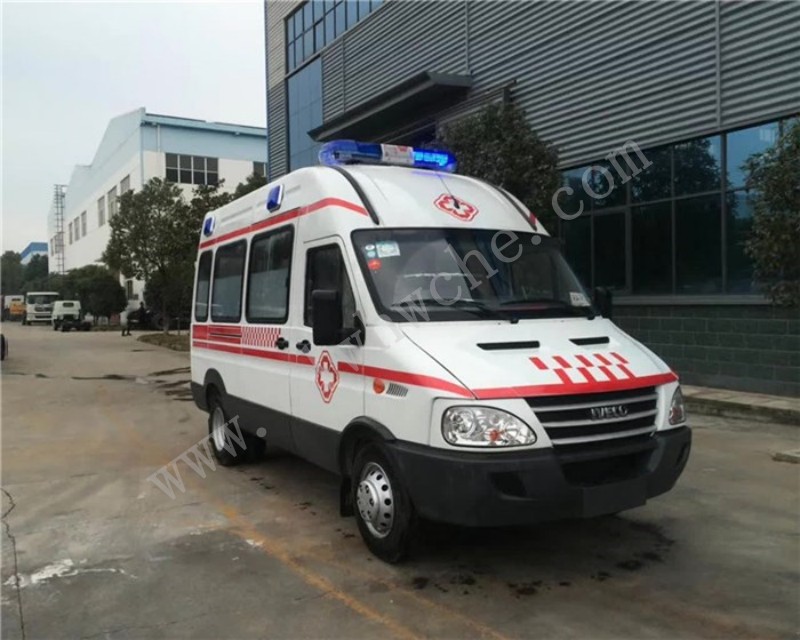 依維柯轉(zhuǎn)運(yùn)型救護(hù)車(chē)