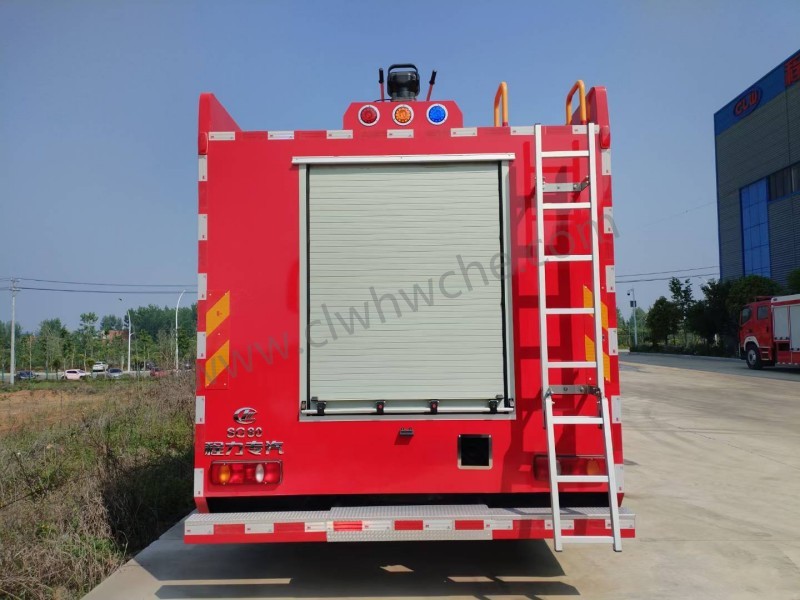 東風華神8噸水罐消防車