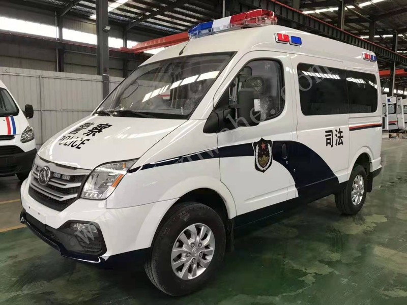大通V80短軸轉(zhuǎn)運(yùn)型警用救護(hù)車(chē)
